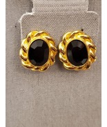 Vintage Oval Gold Tone CAROLEE Button Clip Earrings - £18.54 GBP
