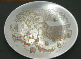 Reed & Barton 1978 Damascene General Store at Christmas Time Plate 720/7500 - $19.78