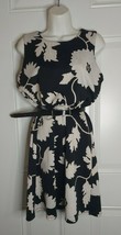 Ronni Nicole Sleeveless Scoop Neck Black White Floral Knee Length Dress Size 6 - £9.69 GBP