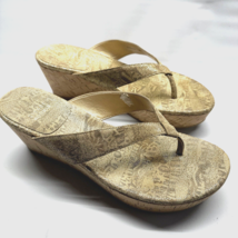 Stuart Weitzman Gold Clasp Cork Wedge Thong Wedge Sandal Size 9 M US S205507 - £22.52 GBP