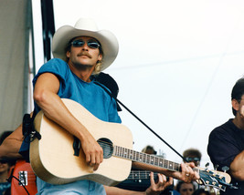 Alan Jackson with Guitar Performing Concert 16x20 Canvas - £55.94 GBP