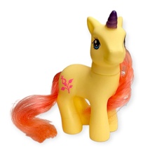 Fantasy Pony BMI Figurine: Yellow Unicorn with Pink Mane and Flower Stamp - £10.12 GBP