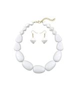 JHWZAIY White Acrylic Beaded Necklace Chunky Statement 02 Set - $20.01 CAD