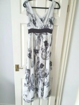 Maxi Dress size 10 H&amp;m  size 8/10 EU 34 floral Black and white - £12.86 GBP