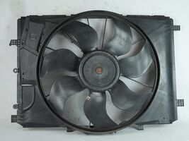 2010-2016 Mercedes Benz E Class W212 E350 Electric Cooling Fan Shroud Motor - $420.98