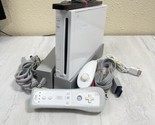 Nintendo Wii Console White RVL-001 GameCube Compatible 4 Game Bundle Tes... - $68.59