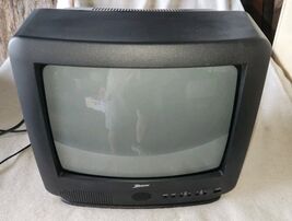 VTG Zenith 13" Color Television SY1324S With Remote 1996 Black Case Retr... - $79.99