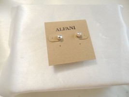 Alfani 5mm Silver Tone Beveled Top Stud Post Earrings C530 - £7.57 GBP