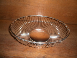 Silver Plated Oval Wire Basket ,  Regal Silver - $5.00