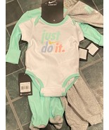Nike Boy&#39;s 5 Piece Set 3 Month *NEW w/Tags* ii1 - $41.01 CAD