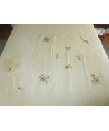 NEW RICAMO FIORENTINO EMBROIDERED  33&quot; x 34 1/2&quot; Tablecloth &amp; (6) 8&quot; Sq.... - £9.48 GBP