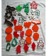 34 COOKIE CUTTERS PLASTIC COPPER ALUMINUM CHRISTMAS HALLOWEEN VARIETY - £27.06 GBP