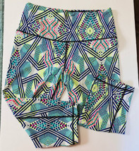 VSX Sport Victoria&#39;s Secret Knockout Sz S Cropped Capri Leggings Colorful ZigZag - £10.13 GBP