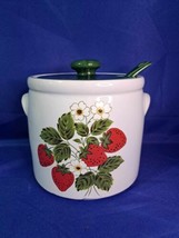 Vintage 1980 McCoy Pottery Strawberry Crock Pot 1424 With Lid &amp; Ladle COUNTRY - £29.37 GBP