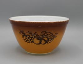 Vintage Pyrex #401 1 1/2 Pint Old Orchard Brown Mixing Bowl Round Small USA - $9.89