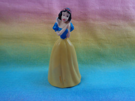 Disney Miniature Snow White PVC Figure / Cake Topper - £1.17 GBP