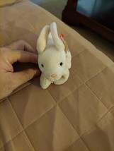 TY 1999 NIBBLER the RABBIT BEANIE BABY - MINT with MINT TAGS - $9.00