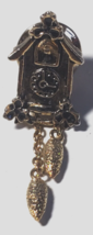 Vintage In Seattle miniature articulated cuckoo clock Gold Tone Brooch Pin - £7.11 GBP