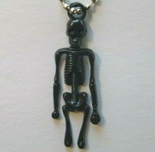 Halloween Plastic Skeleton Keychain Gothic Cool Dead Spooky Gift Black Vintage - £6.98 GBP