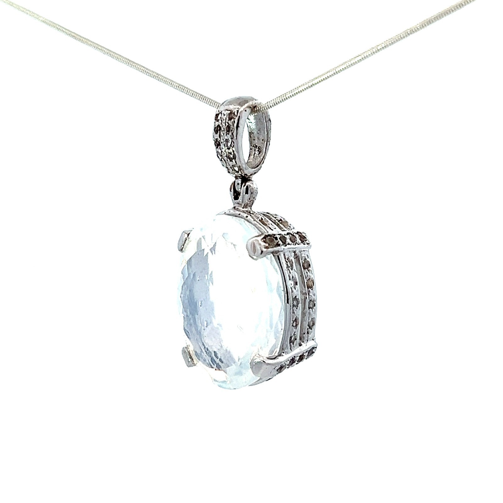 Starborn Moon Quartz Pendant Necklace (22") Item image 3