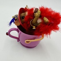 Charming Tails Figurine You&#39;re Pref-Tea Sweet Pink Teacup 2006 Home Decor Mice - £21.27 GBP