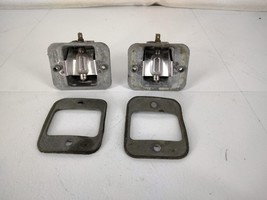 1974 to 1980 MG MGB Reverse Lamps Back Up Light Set Pair - $709.62 MXN