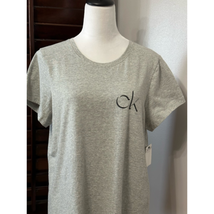 Calvin Klein Womens T-Shirt Gray Heathered Short Sleeve Scoop Neck Logo ... - $19.39