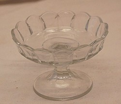 Clear Glass Compote Candy Nut Dish Footed Open Unknown Maker - £13.44 GBP