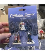COBBLESTONE CORNERS COLLECTIBLES HOLIDAY CHRISTMAS DECORATIONS - NOS - $178.70 MXN