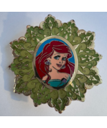 Disney Ariel Mermaid Princess Snowflake 2015 Season&#39;s Greetings Mystery Pin - $23.05 CAD