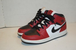 Nike Jordan 1 Mid Chicago Black Toe Boys size 7Y Sneakers 554725-069 - £63.15 GBP