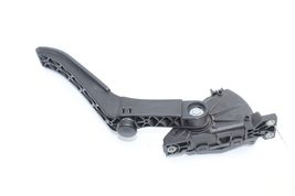 11-18 VOLKSWAGEN TOUAREG GAS THROTTLE PEDAL Q0898 image 4