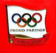 Mc Donald&#39;s Crew Olympic Pin 2000 Sydney Australia On Card In Plastic New Unused - £11.98 GBP