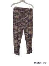 Mikey &amp; Joey Size Medium Green Camo Pants Elastic Waist Casual - £14.89 GBP