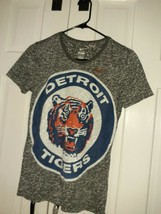 Nike Baseball Mlb Detroit Tigers  Sporty Sexy T-Shirt Size M - $34.64