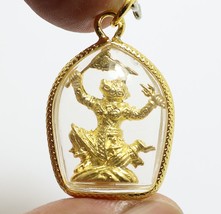 Lord Hanuman Monkey Raise Flag Muay Thai Amulet Life Protection Pendant Necklace - £35.50 GBP