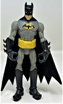  Batman 6&quot; Mattel Batman Action Figure Posable Toy 2011 DC Comics - £7.19 GBP