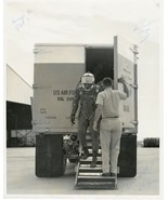 1950s era US Air Force Pilot exiting an Air Conditioned Cage. 8x10 Gloss... - £10.45 GBP