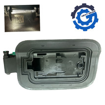 New OEM Mopar Fuel Filler Housing For 2022-2023 Jeep Grand Cherokee 68377033AI - £43.90 GBP