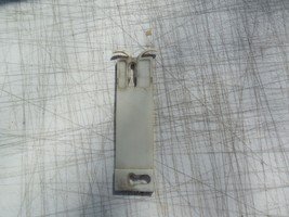 1990 1991 CADILLAC SEVILLE SLS TRIM MOLDING MOUNT CLIP 1 Pc OEM USED ELD... - $20.92