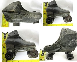 ROLLER SKATE FIGURINE JUST THE RIGHT SHOE RESIN  - $6.00