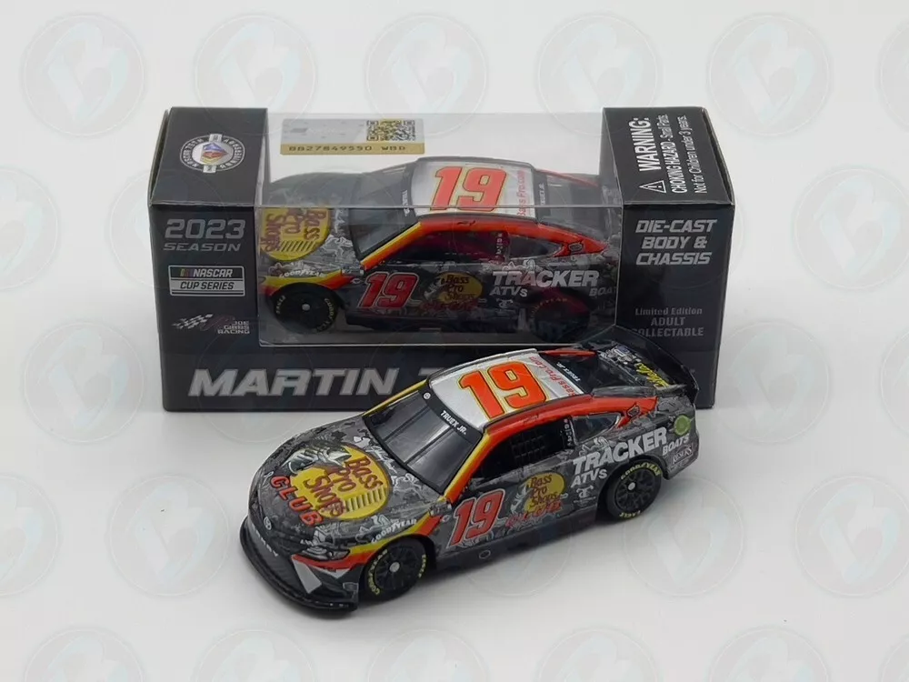 2023 MARTIN TRUEX JR #19 Bass Pro Shops 1:64 Diecast Chassis - £16.93 GBP