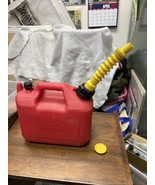 Vintage Pre Ban Wedco Essence 1.25 Gallon Vented Gas Can 4.7L - $39.99