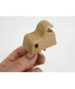 2003-2010 porsche cayenne left driver sun visor clip mount oem - $538.78 MXN