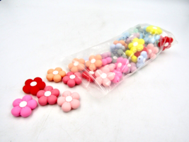 XunYee 44 Pcs Colorful Flower Silicone Beads Cute Flower Beads Flat Spacer Be... - £30.50 GBP