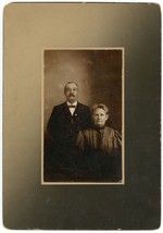 Circa 1890&#39;S Large Antique Cabinet Card Of Distinguished Looking Older Couple - £7.46 GBP