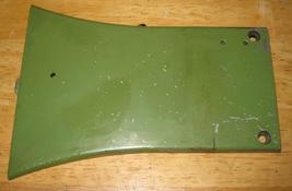 1952 Elna Supermatic Bed Cover Plate Green w/ Mounting Screws - £7.85 GBP