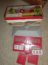 Vintage Plasticville HO Scale School House Building Kit in Box HO-98 - £14.98 GBP
