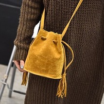 Winter Bags Woman 2022 Tassel Bucket Shoulder Small Crossbody Bag Leather Women  - £19.74 GBP