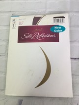 Hanes Silk Reflections 717 Silky Sheer Pantyhose Control Top Merlot Red Size AB - £9.48 GBP